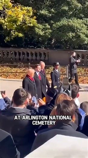 One tiny moment behind Trump revealed everything he tried to hide. | Quick Graphic Tv