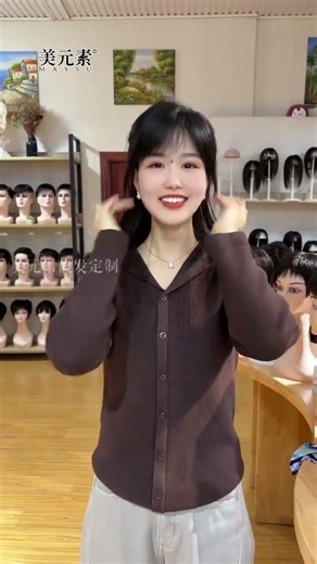 Elegantly Mini-Fringe or a Cool Tie: Face Slimming Secrets