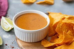 835K views · 3.4K reactions | CHILI'S COPYCAT SKILLET QUESO PRINTABLE RECIPE HERE: https://therecipecritic.com/chilis-copycat-skillet-queso/ | Tried and True Recipes | Facebook
