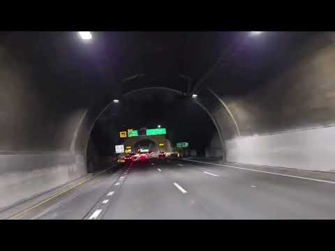 Driving Through the Iconic 110 Freeway Tunnels | Downtown Los Angeles POV