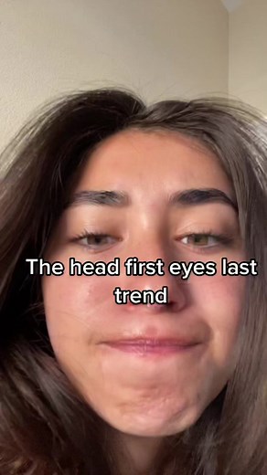 Isabella Gomez (@isabellagome.z)’s videos with Head First Then Eyes - d.q25