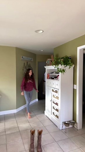 Trippin’ #DidYouYawn #transition #country #countrymusic #countrygirl #fyp #foryou #michigan #smile