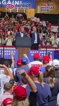 JON GRUDEN FIRES UP THE TRUMP RALLY CROWD IN OHIO