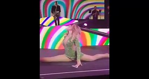 Gloria Trevi en vestido verde vuelve locos a todos en Las Vegas