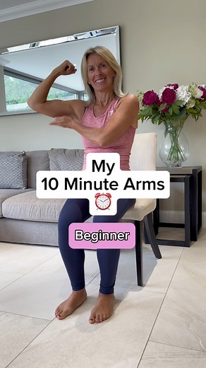 Here’s my 10 minute workout for the arms for beginners. Get some light dumbbells and give it a go 😊 | Petra Genco