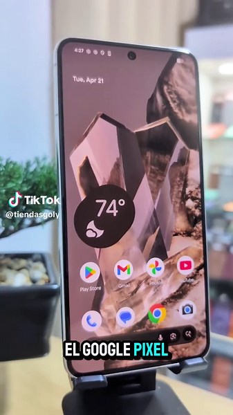 El celular que te va a durar hasta el 2030. 🗓️ El Pixel 8 Pro no solo es potente, es inteligente. Si buscas un equipo que mejore con el tiempo gracias a sus 7 años de soporte, este es el elegido. 🤖🔥 #googlepixel #pixel8pro #android #techtips #tecnologia