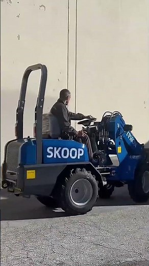 TYPHON SKOOP Loader Review | 2,200 lb Lifting Power, 25HP Kubota Diesel Compact Wheel Loader