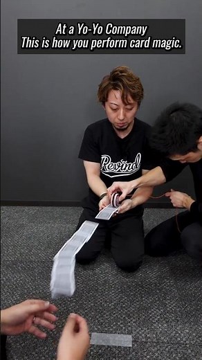 How to perform card magic when you’re a yo-yo pro #yoyo