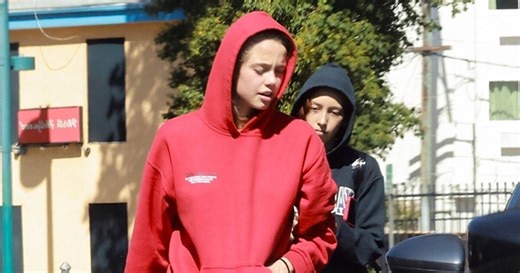 “Angelina Also Had A Girlfriend”: Shiloh Jolie-Pitt, 19, Fuels Romance Rumors With New Public Outing