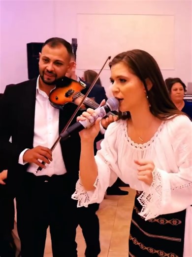 💢COLAJ HORA 💢LIVE NUNTA-DELIA & COSMIN💢 TikTok