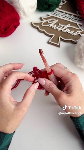MJsOffTheHook on TikTok