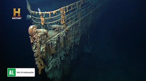 121K views · 4K reactions | Em 2012, um tesouro fotográfico foi descoberto em um sótão inglês: inúmeras imagens antigas, muitas do Titanic durante sua construção. Tiradas por John Kemper, engenheiro elétrico chefe do local, essas fotos até então desconhecidas revelaram pistas que deram origem à teoria de um incêndio grave a bordo. #MitosEMisteriosDaHumanidade #Mitos #Titanic | HISTORY | Facebook