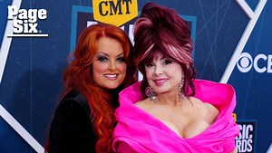Wynonna Judd ‘incredibly angry’ over mom Naomi’s death by suicide
