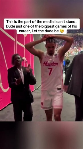 Let the Dude Be: Reaction to Media Criticism After a Big College Basketball Game