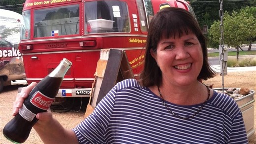 Joellen Lyons, record-breaking national jigsaw puzzle champion from Memphis, dies at 63