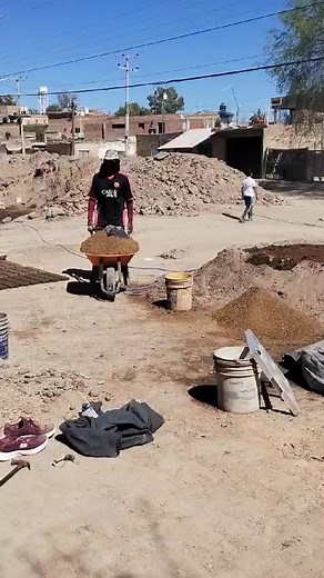 Desde el mero Aguascalientes javis javis #tranajadores #Ladrilleros #tabiqueros #Yuriria | Alejandro Lopez Salgado