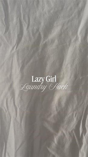 Courtney Dow on Instagram: "Lazy girl hack for those rushed mornings when you don’t have time to reach for the steamer or the iron (LOL I’m a millennial, I’ve never ironed in my life). Anyway, this two ingredient spray is a game changer, simply spray on clothing and gently smooth the fabric. And voila! You will look a little bit more acceptable to leave the house with minimum effort. Comment WRINKLE SPRAY and I’ll send you the recipe straight to your inbox 🪄"