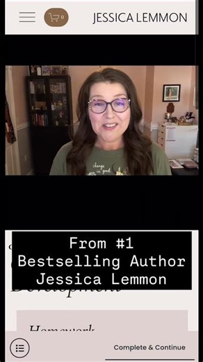 Join Write for Fun today, and get a free month inside The Lemmon Society and a Lifeline call 😍