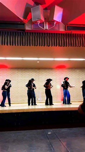 Scarlett’s surprise dance 😍 | Fairytale Dances