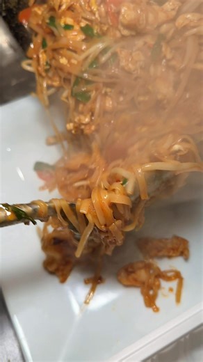 #yakimaeats #yakima #padthai | Pad Thai