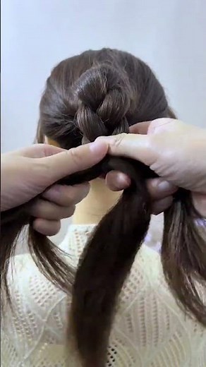New hair trends are blooming! Get ready for the freshest hairstyle updates
