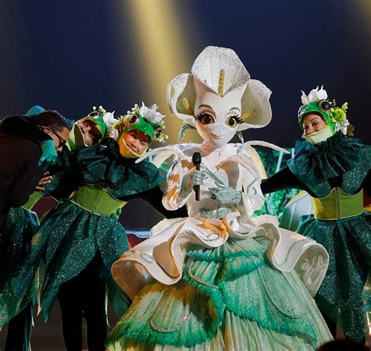 Who is Calla Lily on 'The Masked Singer'? Her elimination caused tears