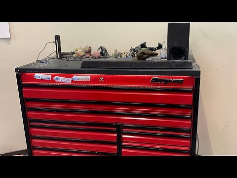 snap-on epiq tool box tour. full of snap on tools. auto body collision technician
