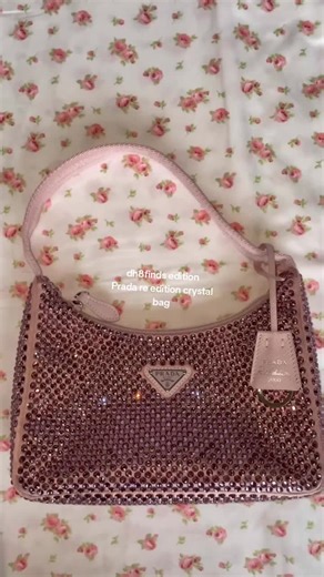 Prada re edition crystal bag🥰🥰🥰🔗 in my bio or ask in comment! #dh8finds #unboxing #fashionfinds #luxury