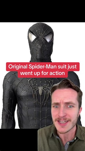 Symbiote Spiderman Cosplay and Finisher Showdown