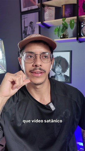 Renner e a Apropriação de Símbolos Religiosos