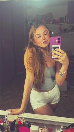 Os vídeos de Nath Longhi (@longhinath) com som original - Mike ' 🎧