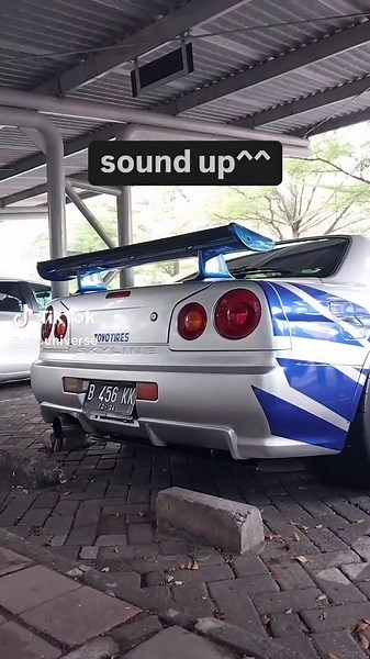 Customized Nissan GT-R Sound Compilation