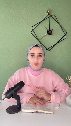 17K views · 926 reactions | نموونوی زیاتر:I’m going to have to get driving license.هەر دەبێ بروانامەی شۆفێری بەدەست بهێنم(لەداهاتوو)I’m going to have to take courses.من هەر دەبێ کۆرس وەربگرم (لە داهاتوو)She’s going to have to try thisئەو هەر دەبێ ئەمە تاقی بکاتەوە(لە داهاتوو)#teaching | American English with Kwestan | Facebook