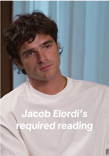 Jacob Elordi’s favourite books he read while making Frankenstein… you’re welcome. Listen to the full episode on the Inklings Book Club podcast 📚 Frankenstein is streaming on Netflix from November 7th 👻
