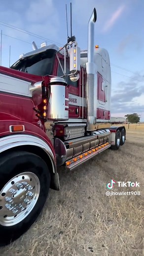 Polishing a Kenworth Bull Bar for a Shine