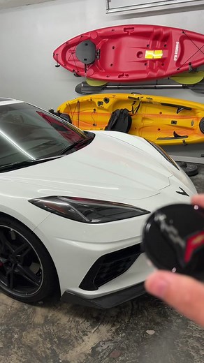 ✅How to change out or remove your center caps without removing your wheel and damaging your room finish. #C8 #centercapremoval #rim #wheels