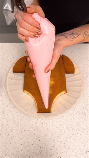 Onesie Baby Shower Cake! Tiny outfit, big celebration 🎉👶 | Chefclub GruB