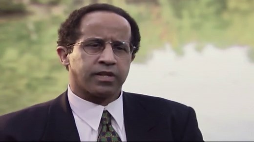 Cold War: UNEXPLAINABLE anomaly seen by pilot expert reveals