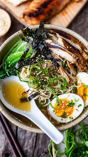 Learn the secret to the best homemade ramen! It features a rich, savory, unctuous chicken bone broth with roasted chicken, bok choy, shiitake mushrooms, and ramen noodles🍜 Comment "save" to get this recipe! Find this recipe on the blog here: https://www.feastingathome.com/ramen/ Follow @feastingathome for a steady stream of healthy and delicious recipes like this one…collected over the years from my experience as a chef, caterer and food-lover! #feastingathome #ramenrecipe #chickensouprecipe #c