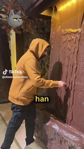 La cascada de chocolate más deliciosa que has visto