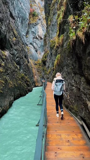 Would you like to explore the unique landscapes of nature by wandering with just a single backpack?⚓️ 📸: @julez__haa