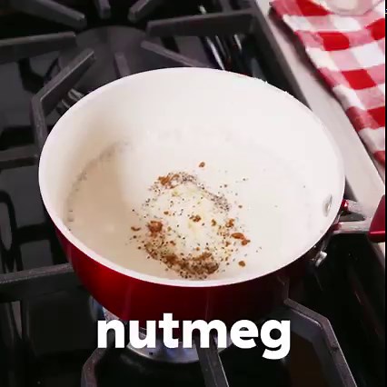 1.2M views · 1.1K reactions | Recreate these lasagna florets for an insanely easy weeknight dinner.  PS: Don't forget to pair it with a Coke! 磻 | Delish | Facebook