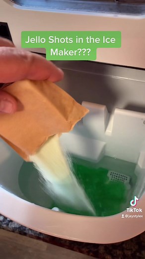 Lime Jello in the Ice Maker??? #full #icetok