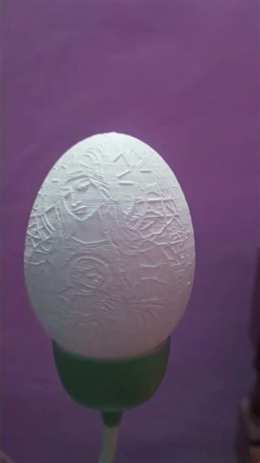 3D Printed Easter Egg with Jesus & Mary | Stunning Light Effect!