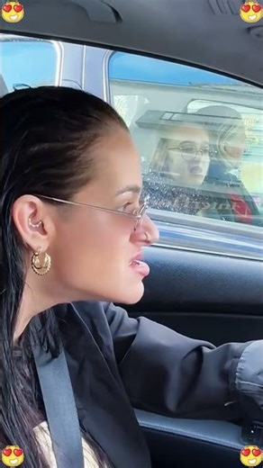 Car window prank #funny #carwindow #car #prank #funnyprank