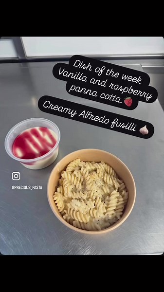 #chef #foodtok #catering #foodblogger #pasta #trailer #fyp #takeaway #fastfoodlife #tik_tok #foodlover #grind #foodies #cheflife #justeat #prep #grafting #fyppp