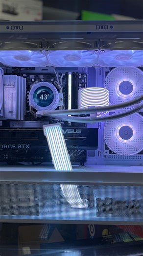 Minimalist white aesthetic build delivering smooth gameplay....