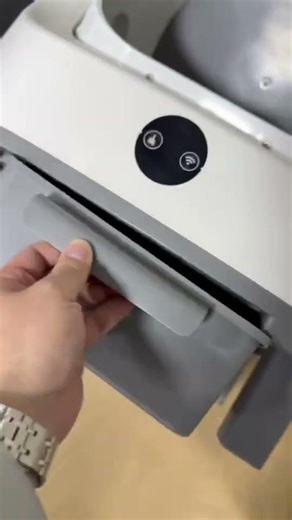 PV10451US Install waste holding tank