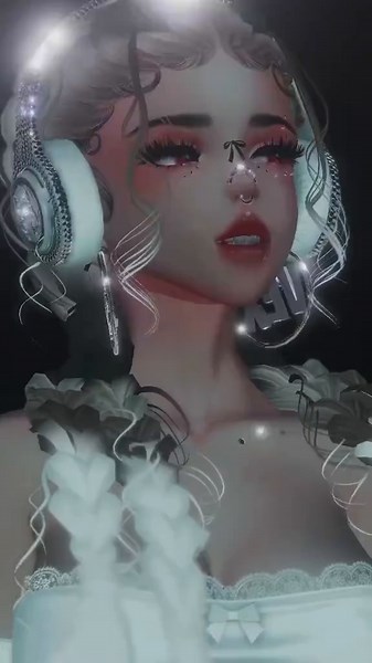 Exploring VRChat Avatars and Community Moments