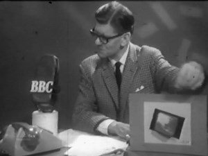 Today we have a promo for 'It's A Square World' from 19th December 1964. 57 years ago today. 7 series were produced between 1960 and 1964. Check out Deryck Guyler's entry in the talent section for more of his work: https://buff.ly/3dzGLJT | TVARK